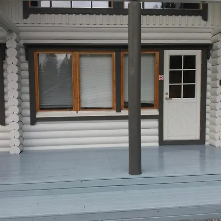 Petajalinna. The Lake House. Chalet