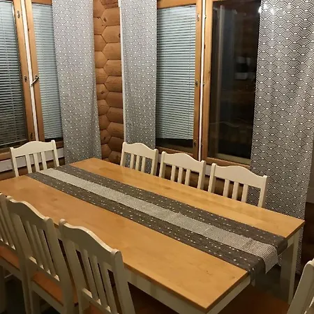 Chalet Petajalinna. The Lake House.