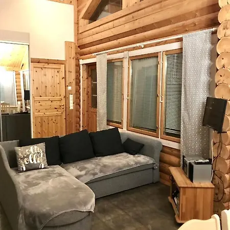 Petajalinna. The Lake House. Chalet